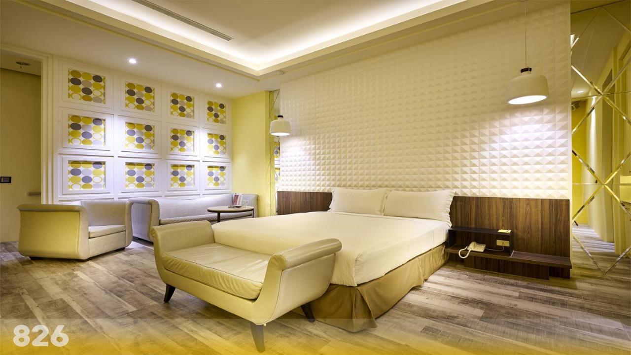 Wehome Motel Tainan Exterior foto