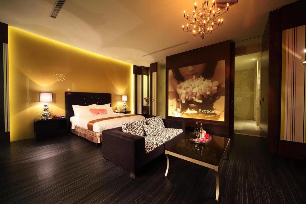 Wehome Motel Tainan Exterior foto